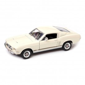 Welly Ford Mustang GT (1967) 1:24 krémový