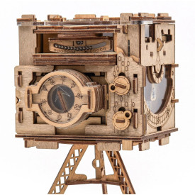 iDventure Hlavolam úniková místnost Sherlock´s Camera