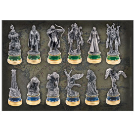 Pán prstenů, Dvě věže - Šachové figurky