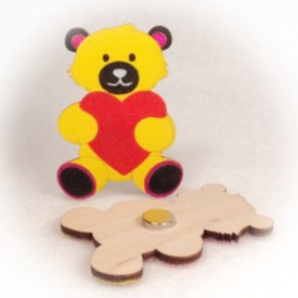 Dřevěné magnetky - Medvídek se srdcem